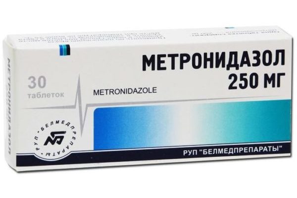 обработать рассаду Метронидазолом